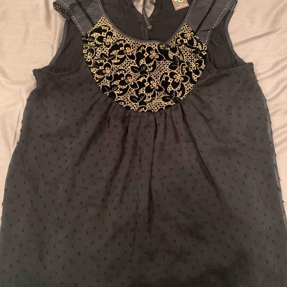 One September black tank